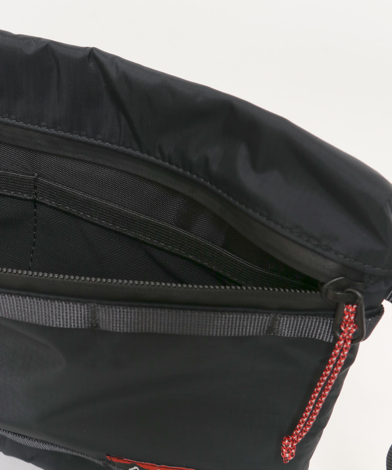 NANGA　オーロラテックスサコッシュ BLK one