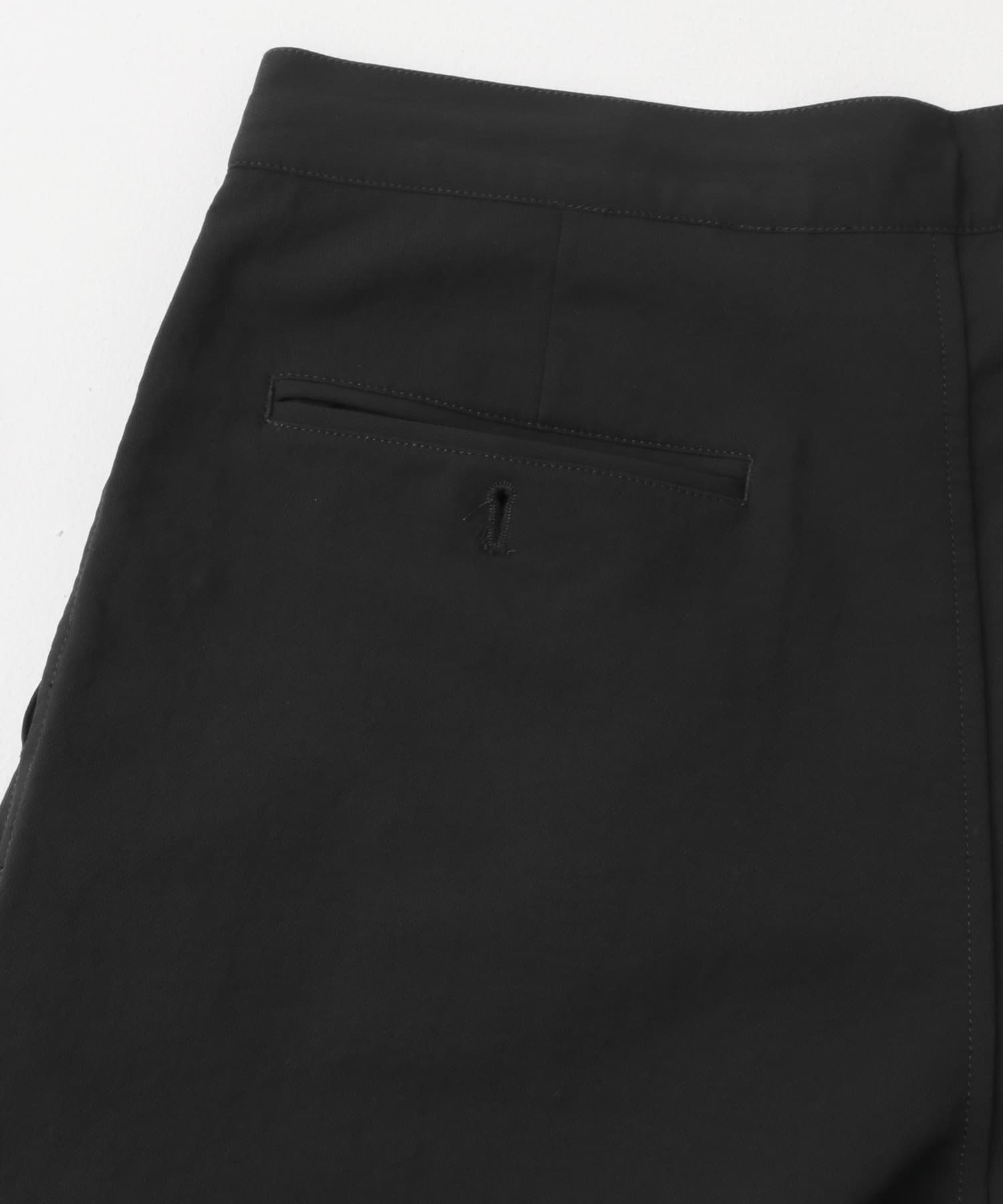 nanamica　ALPHADRY Double Pleats Short Black (K) 30