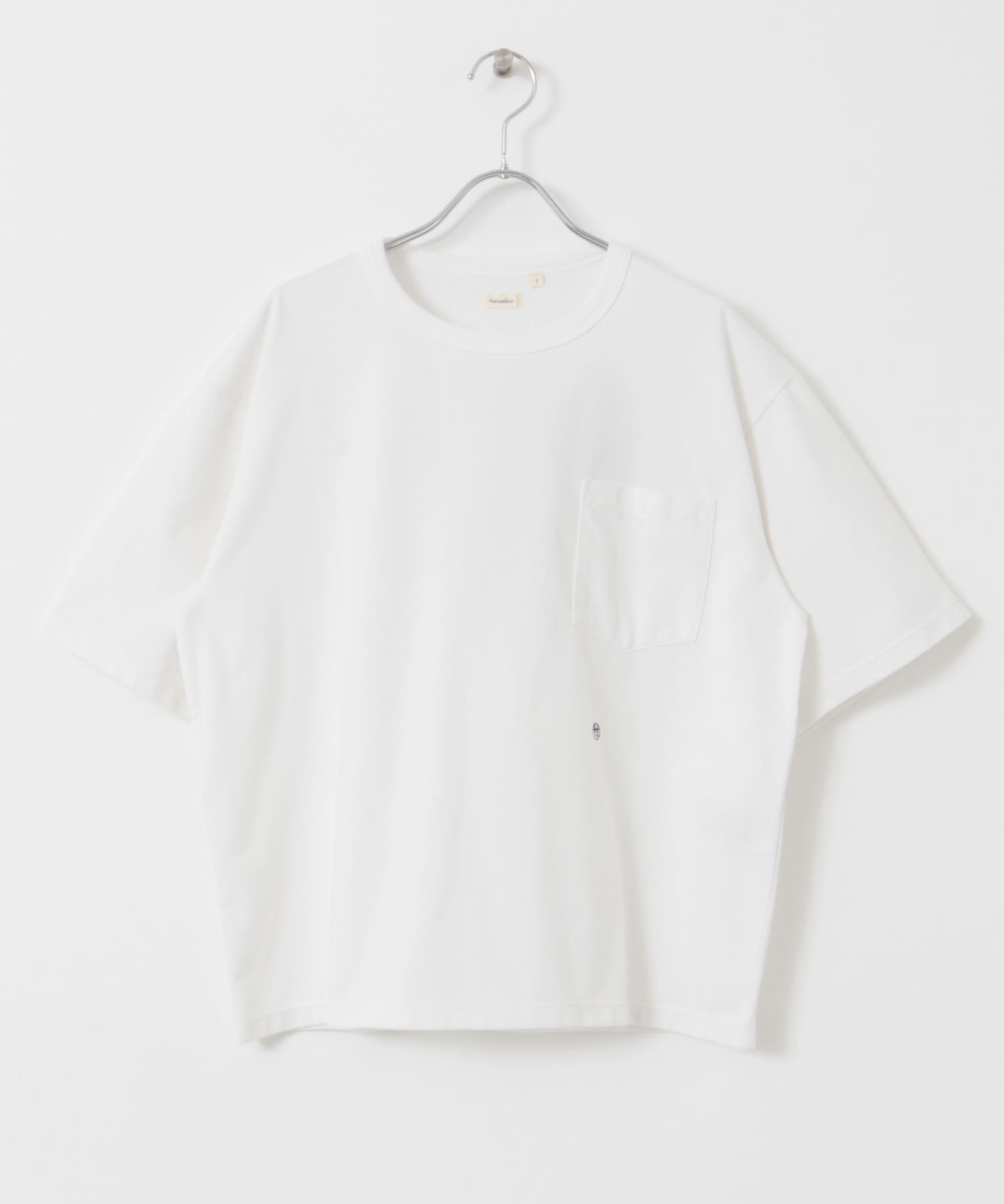 White (W)