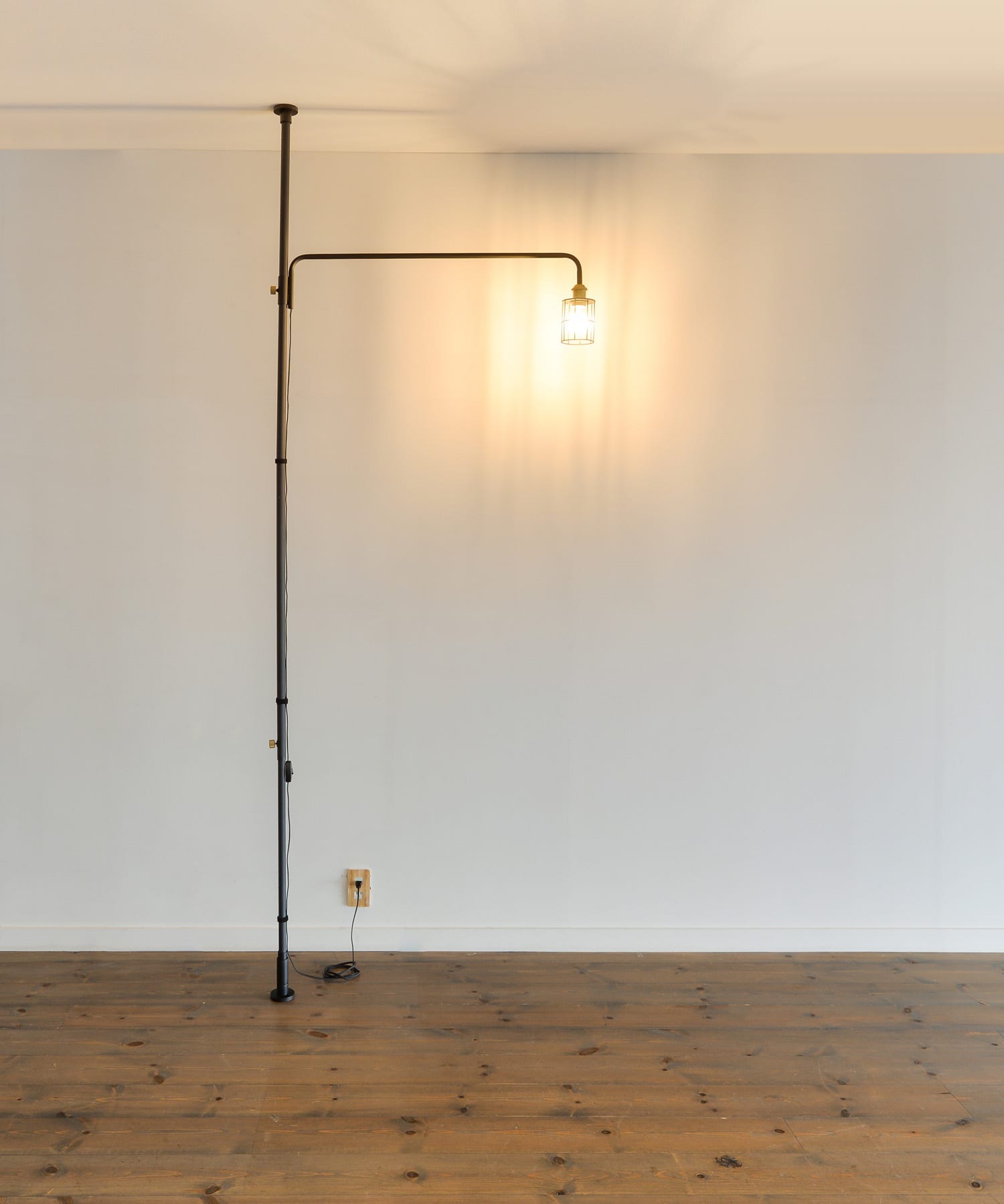 DRAW A LINE　Lamp Arm L Black ブラック FREE