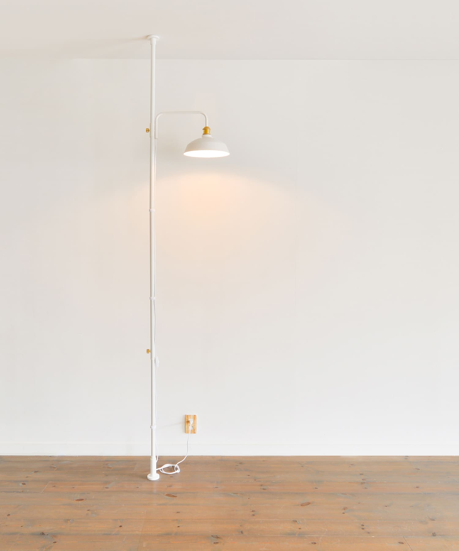 DRAW A LINE　Lamp Arm S White ホワイト FREE