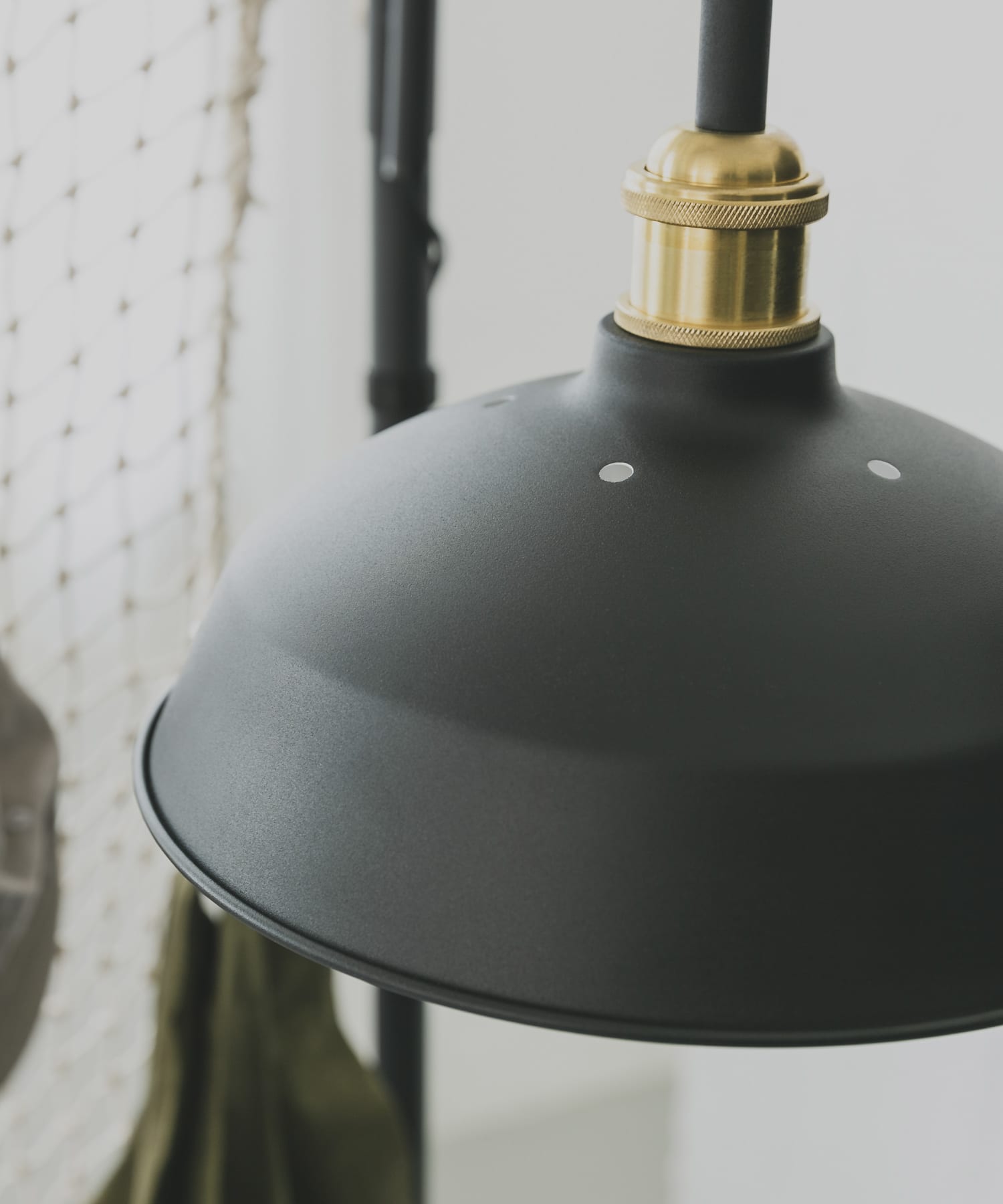 ※こちらはシェードのみです。アームは付属しませんのでご注意ください。