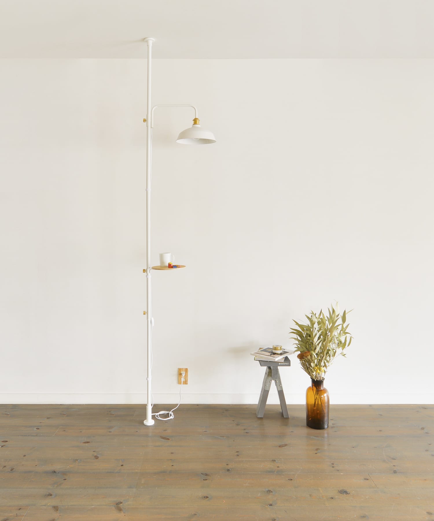 DRAW A LINE　Shade White / Lamp Armシリーズ専用 ホワイト FREE