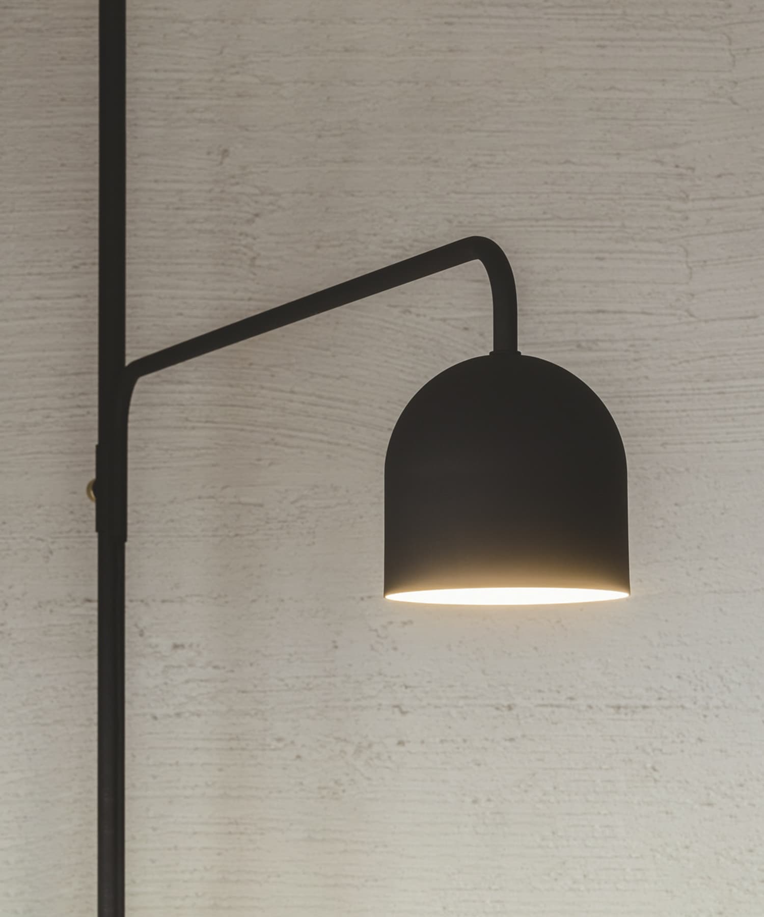 DRAW A LINE　Lamp C BK