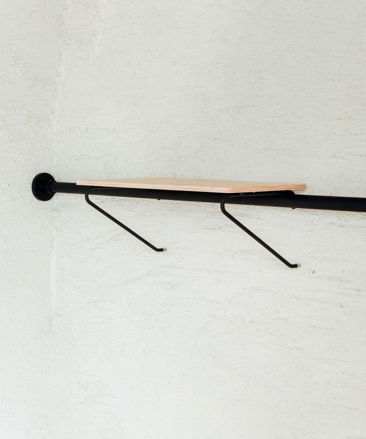 DRAW A LINE　Shelf A BK