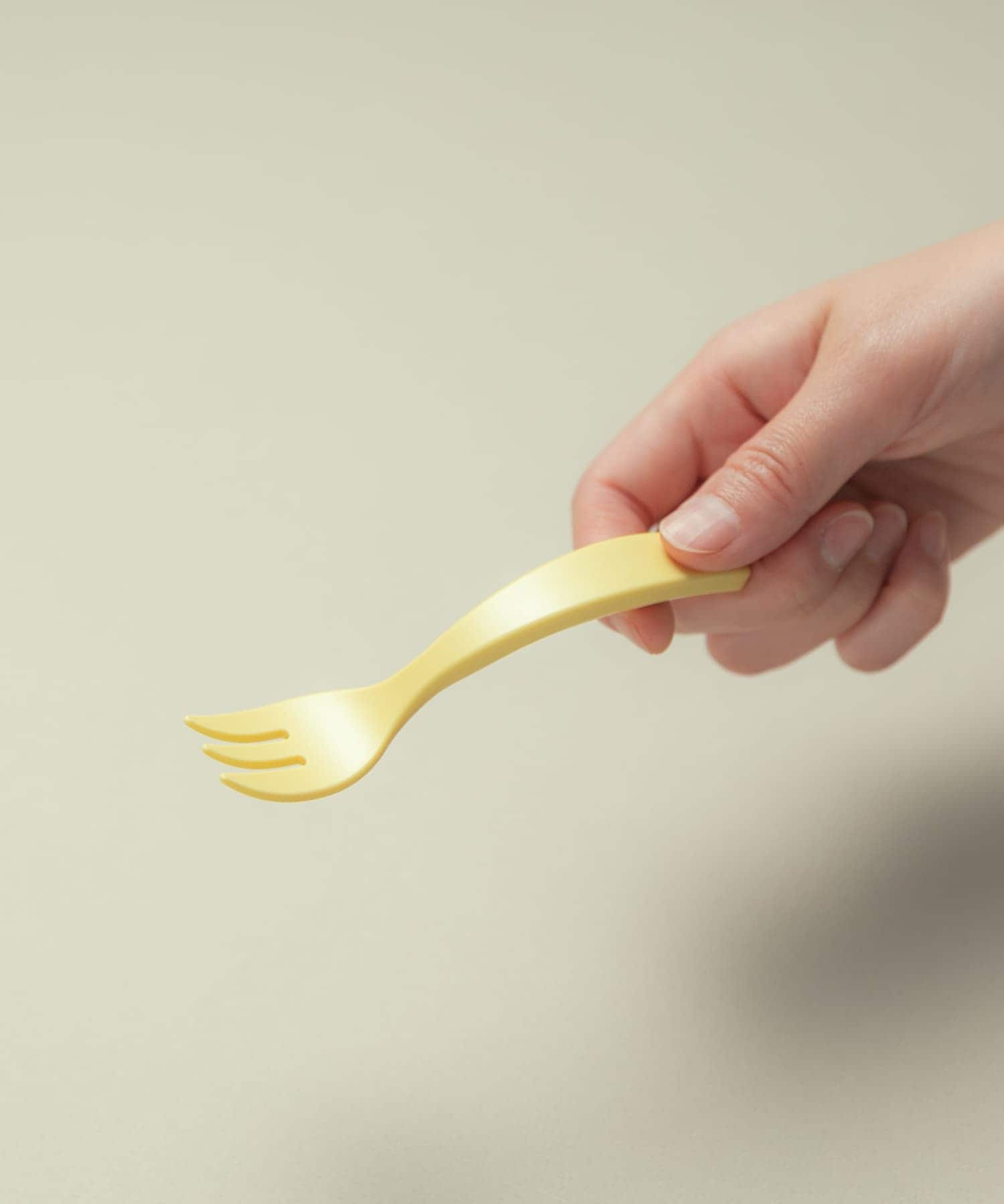 iiwan　フォーク イエロー -