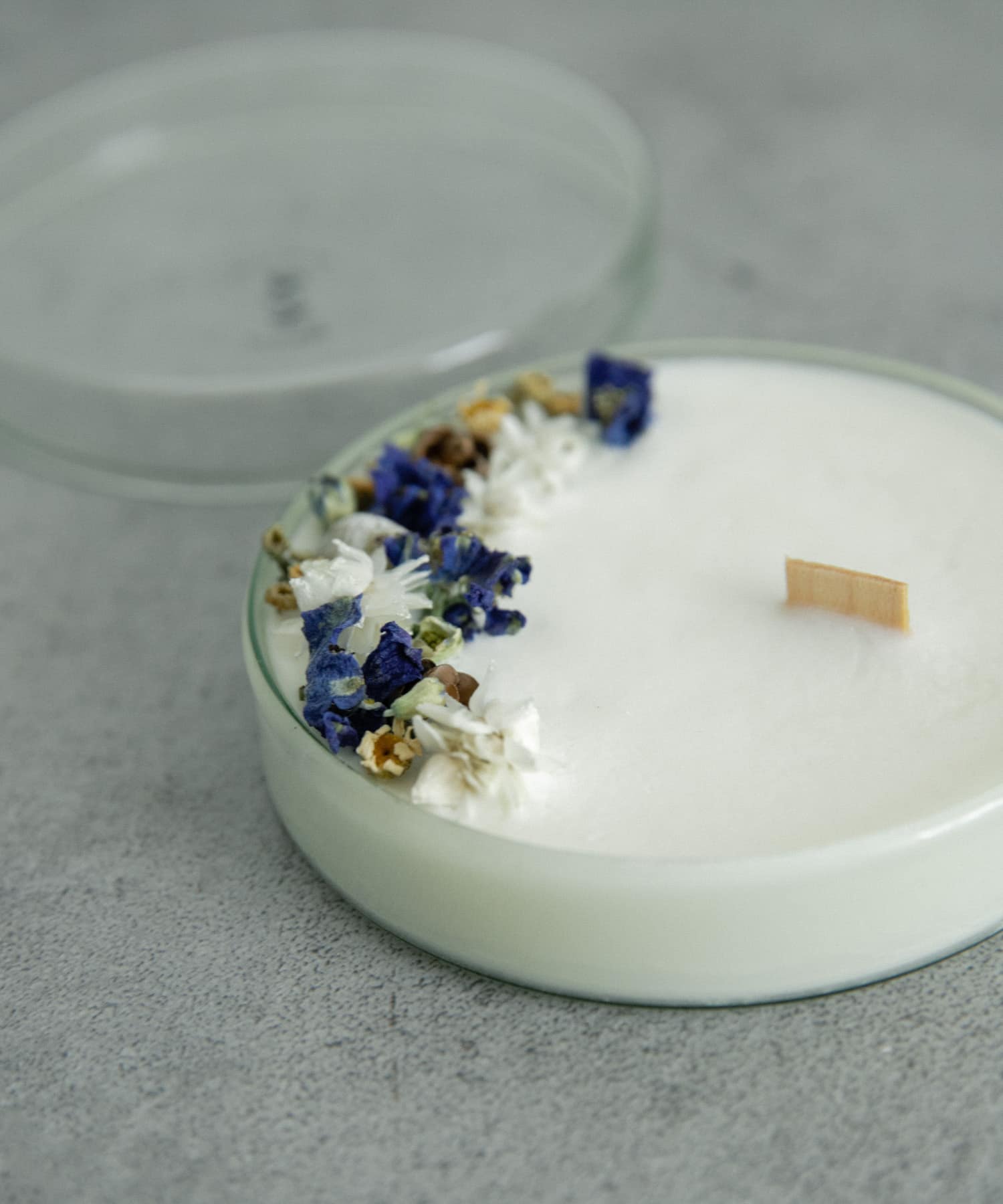 te ao te po candle　メッセージキャンドル WHITE -