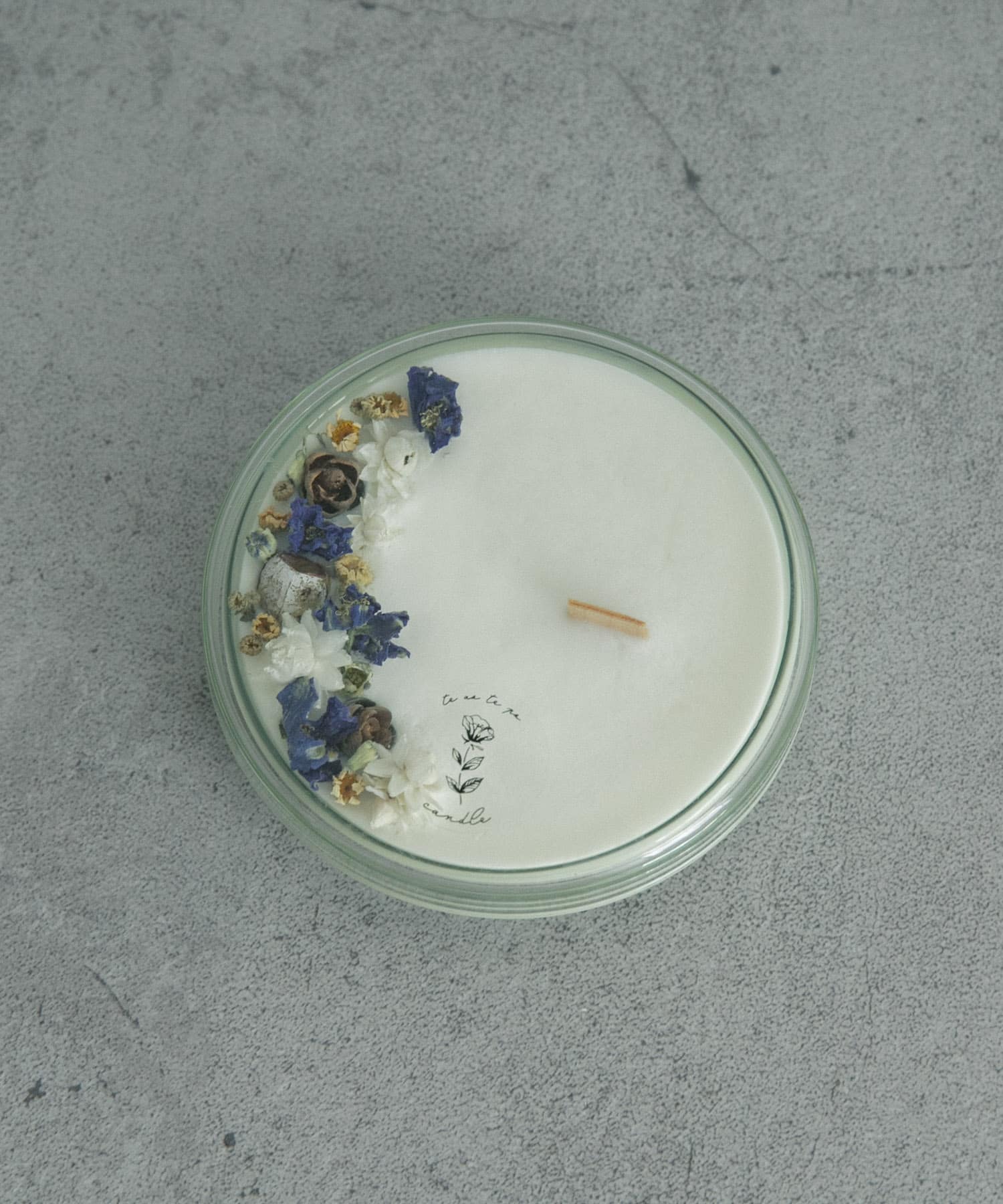 te ao te po candle　メッセージキャンドル WHITE -