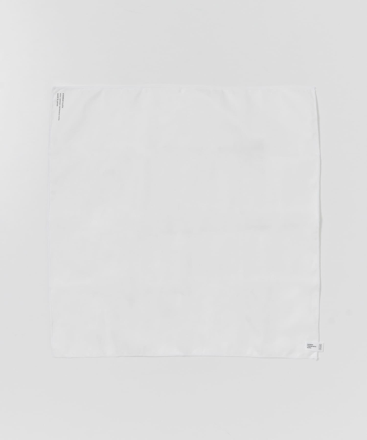 emw　EYEWEAR CLOTH WHITE -