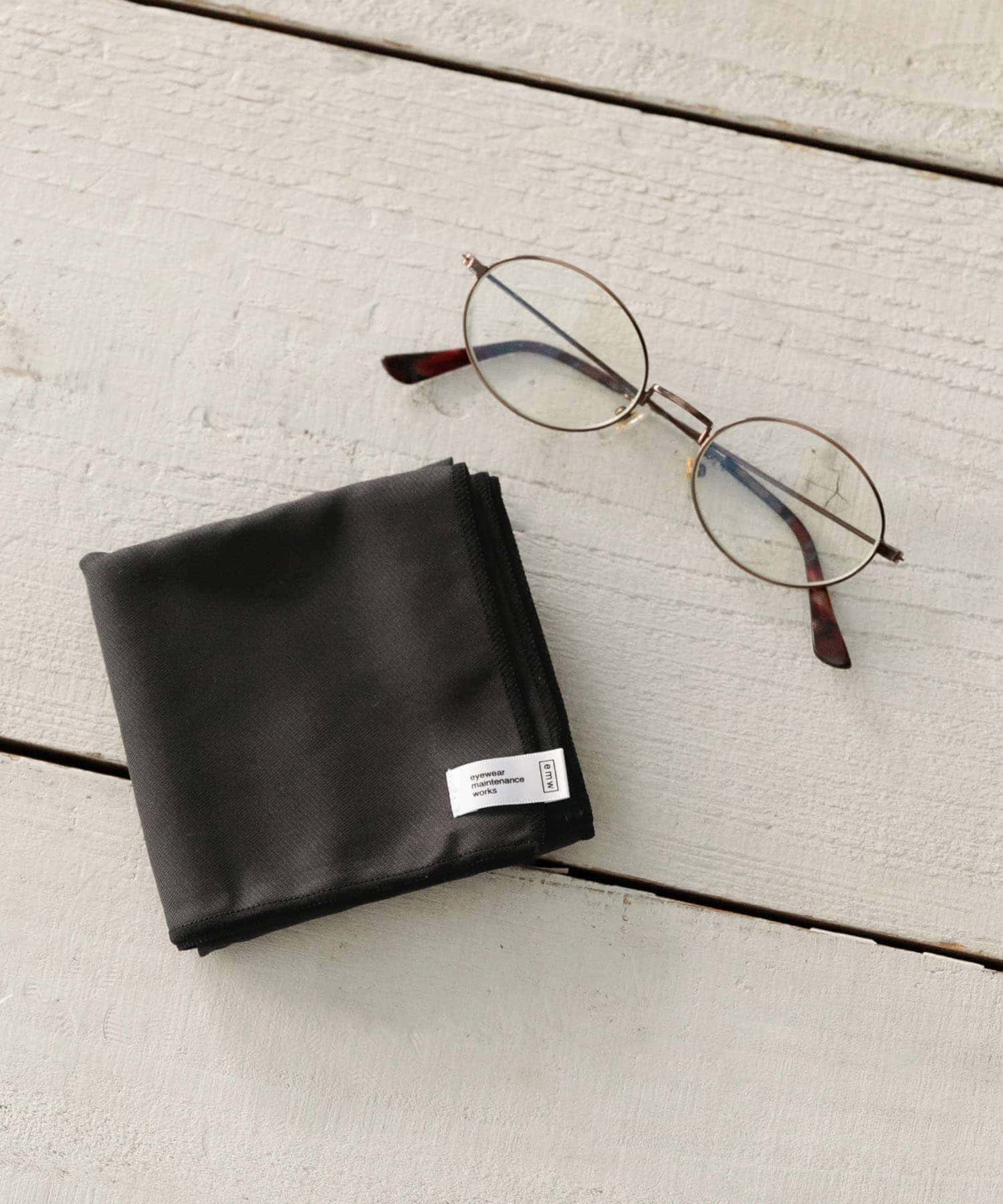emw　EYEWEAR CLOTH