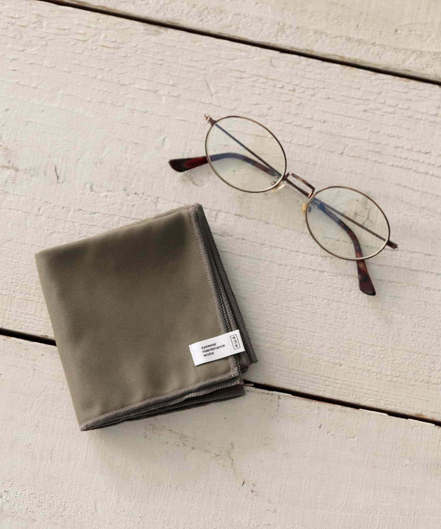 emw　EYEWEAR CLOTH GRAY -