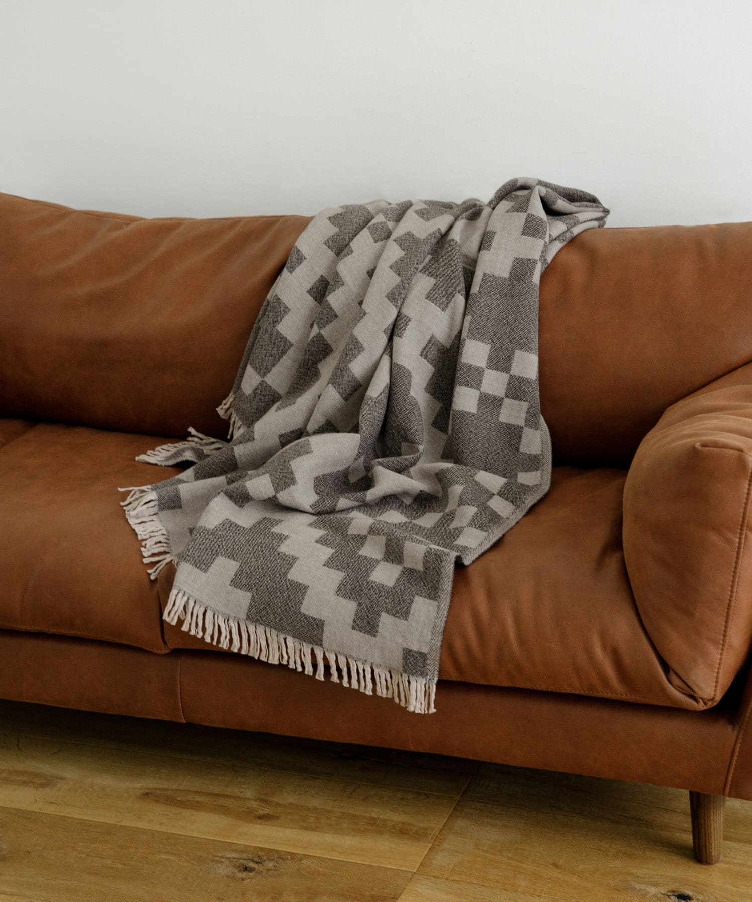LAPUAN KANKURIT　HUVILA blanket GRY BLACK one