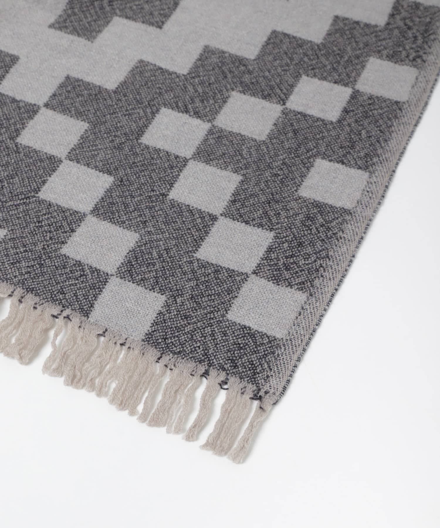 GRY BLACK