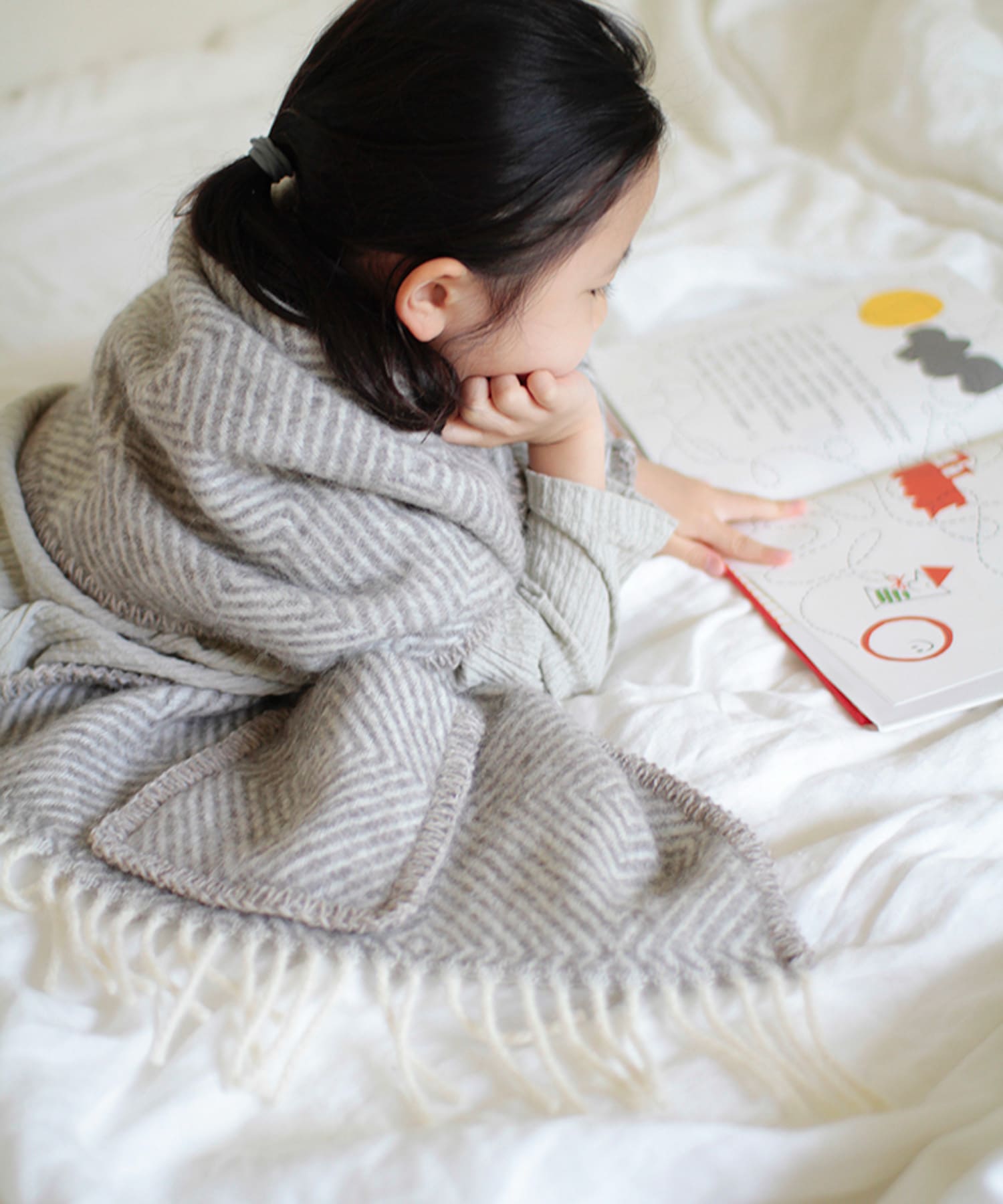 LAPUAN KANKURIT　ポケットショール MARIA KIDS GRY WHITE one