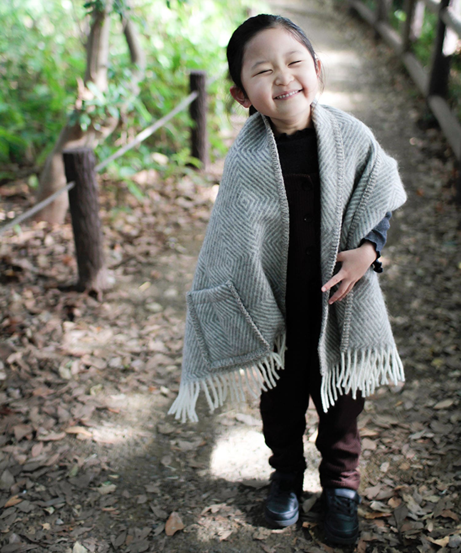 LAPUAN KANKURIT　ポケットショール MARIA KIDS GRY WHITE one