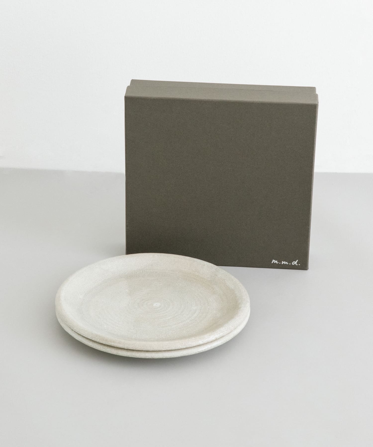 m.m.d.　丸皿L 2枚セット