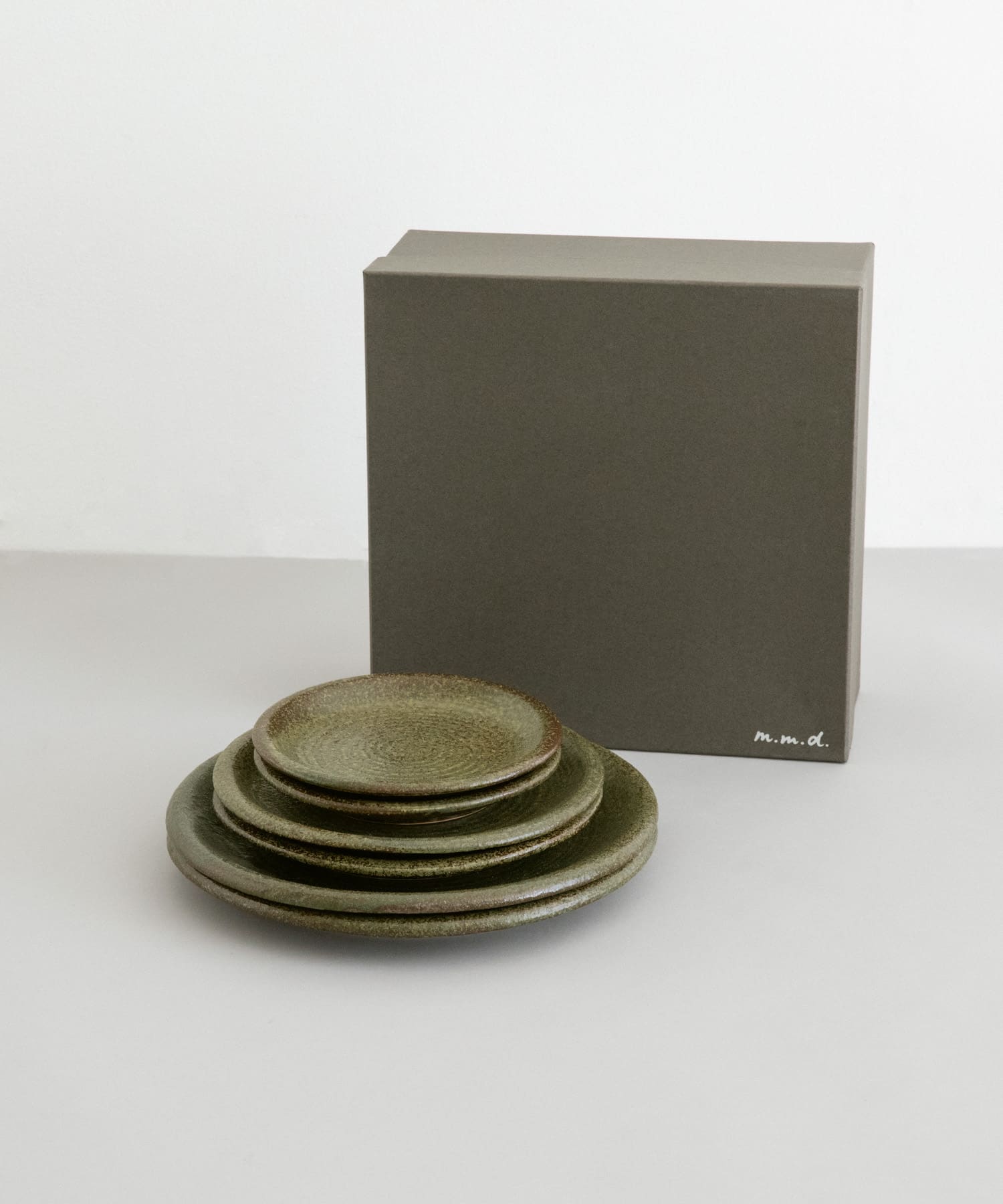 m.m.d.　丸皿 6枚セット