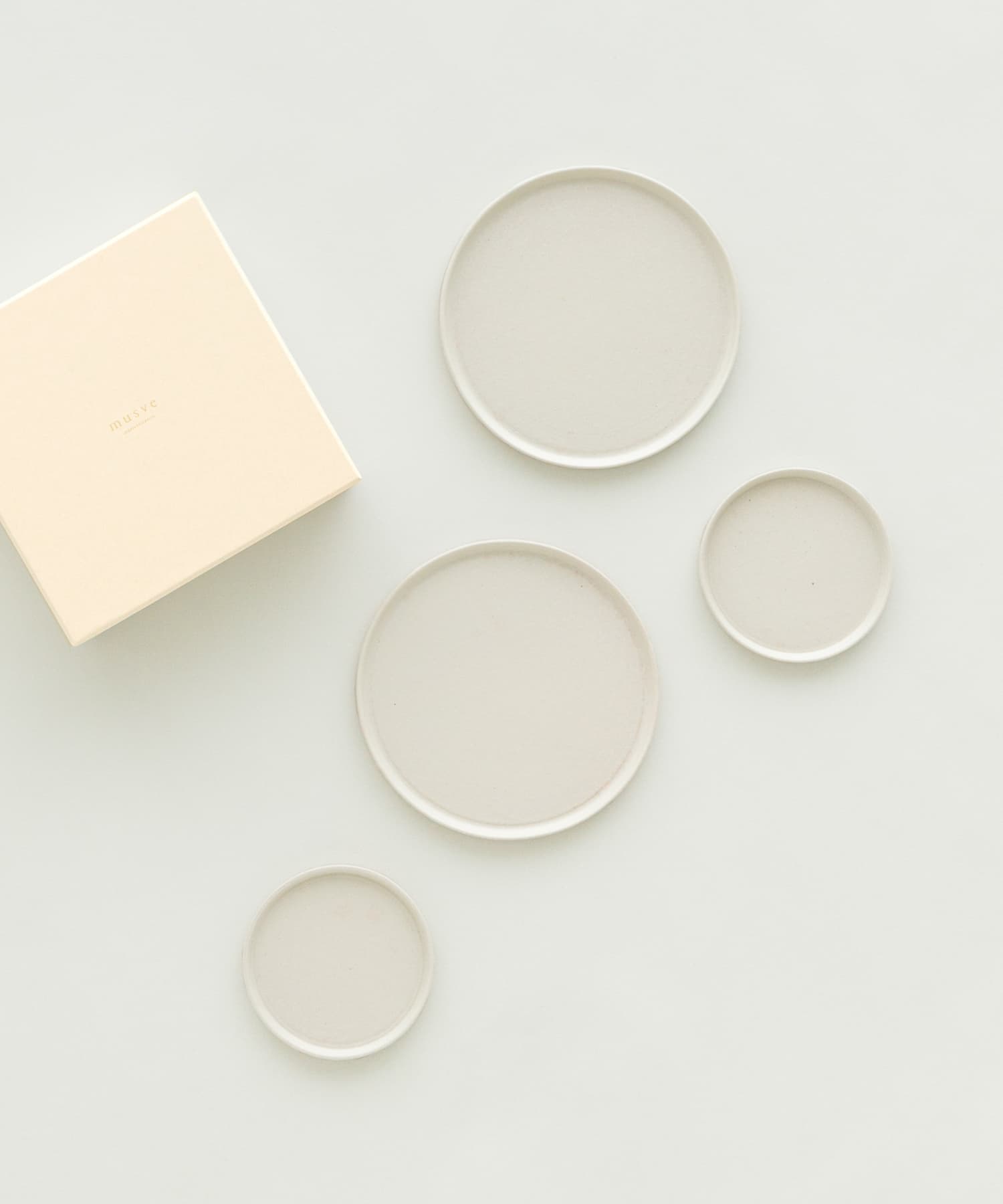 信楽焼 musve plate S+M 4枚セット off white -