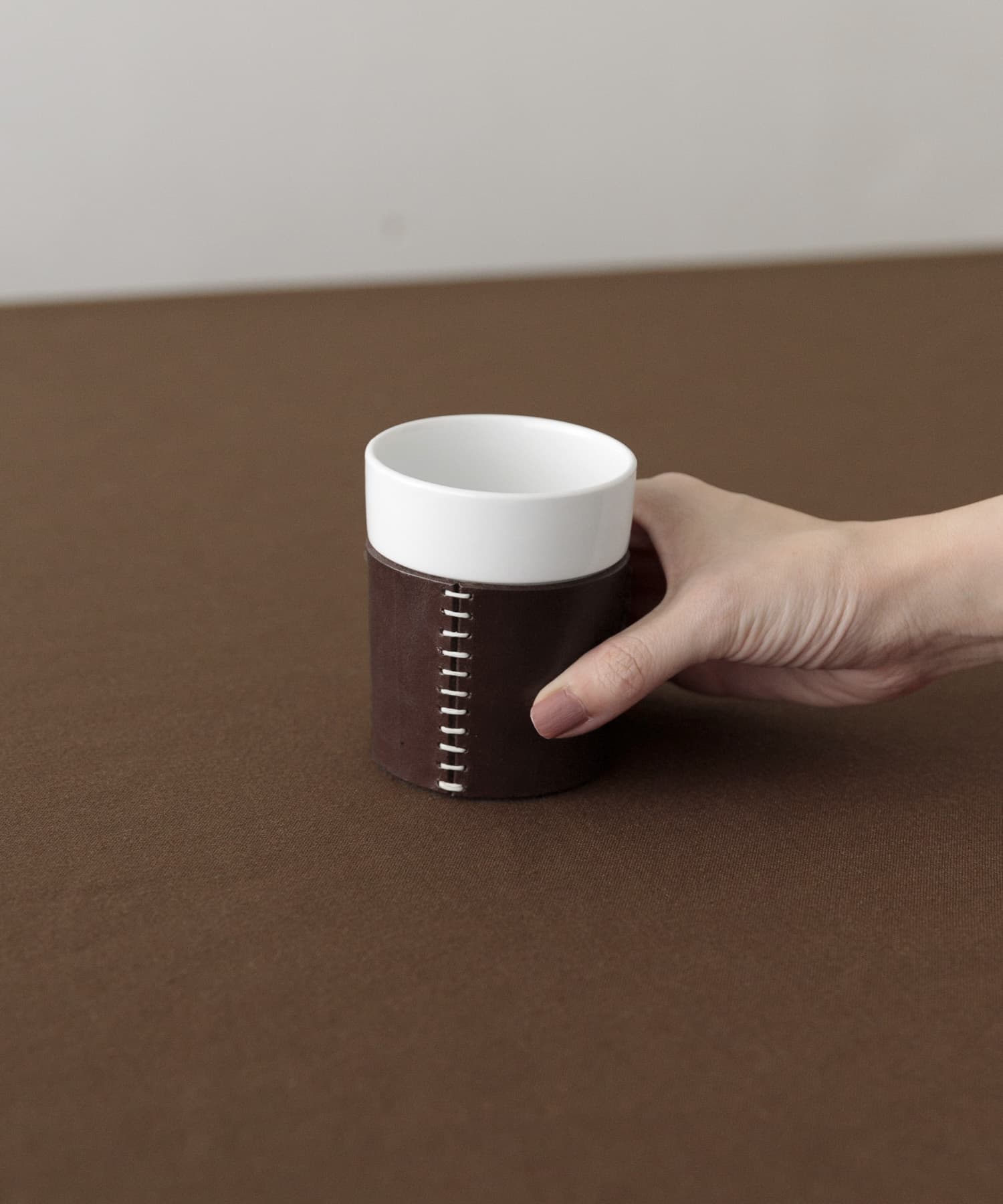 224 porcelain　vestino レザーカバーコップ CHOCO -
