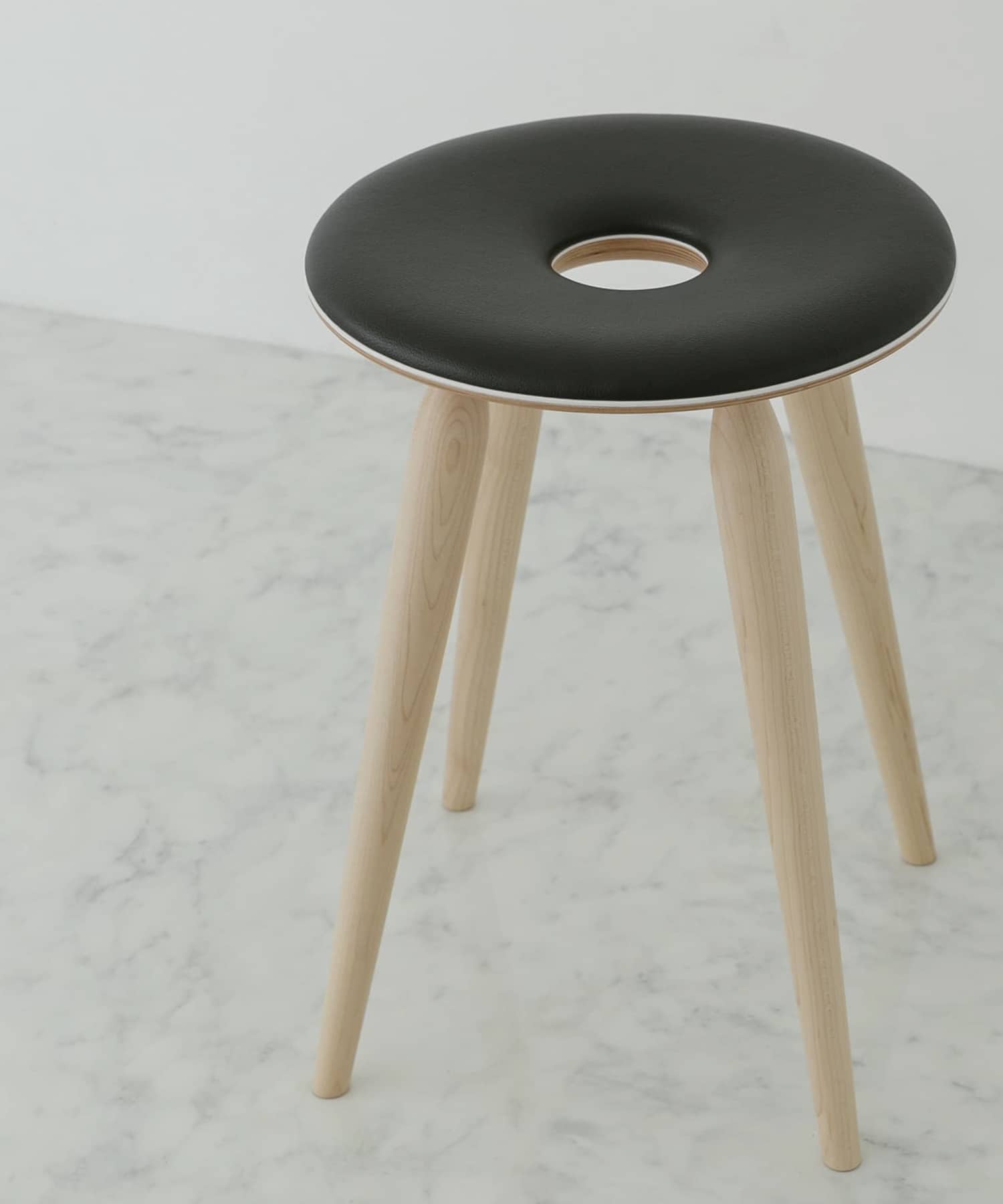 天童木工　リングスツール