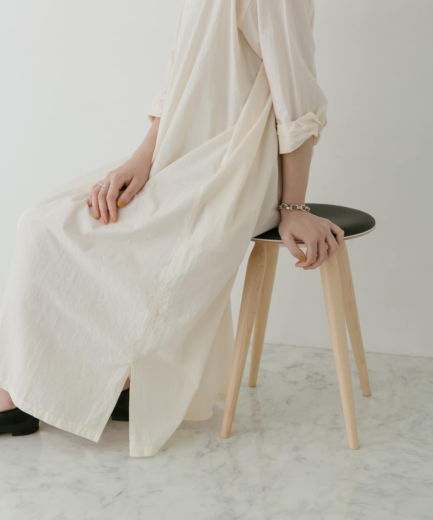 天童木工　リングスツール ブラック FREE