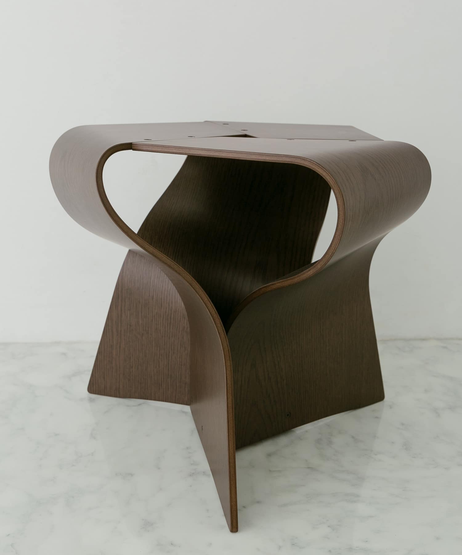 美品 マッシュルームスツール ナラ 天童木工 マッシュルームスツール | 天童木工オンラインストア