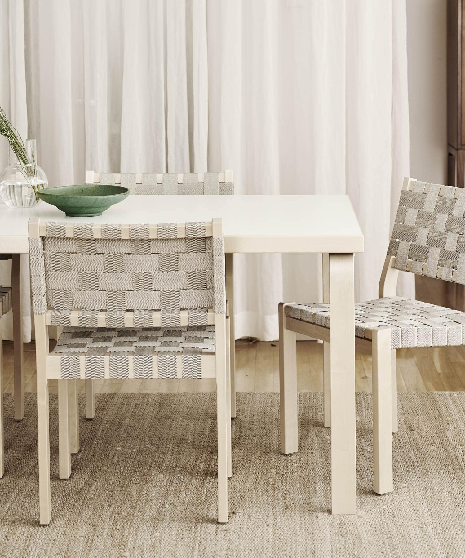 ホワイトラミネート