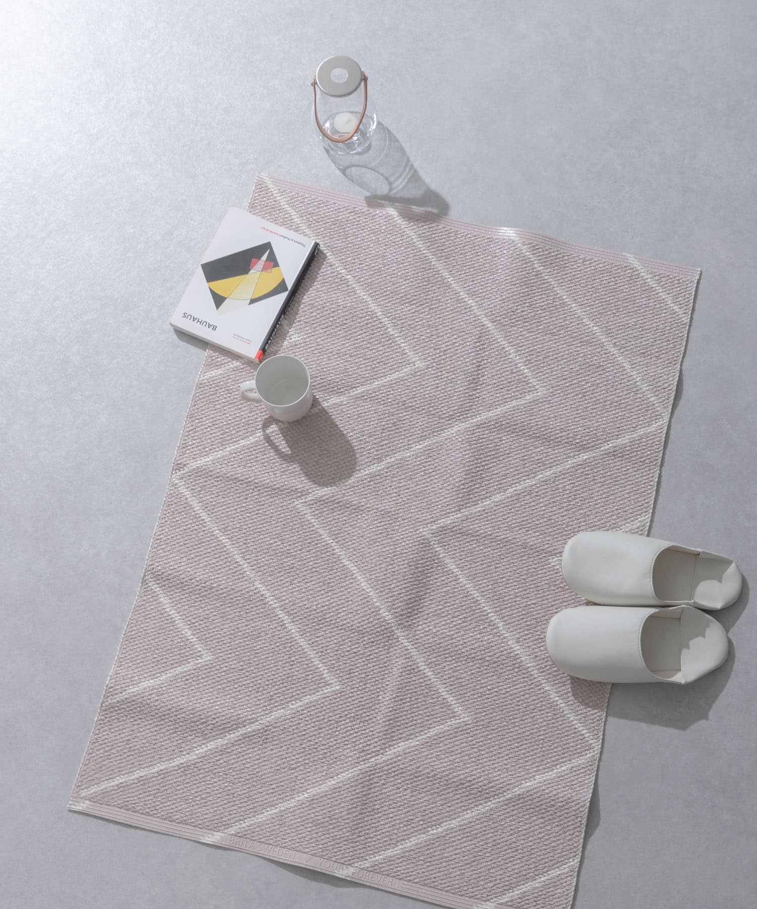 BRITA SWEDEN　RITA インアウトドアラグ70x100