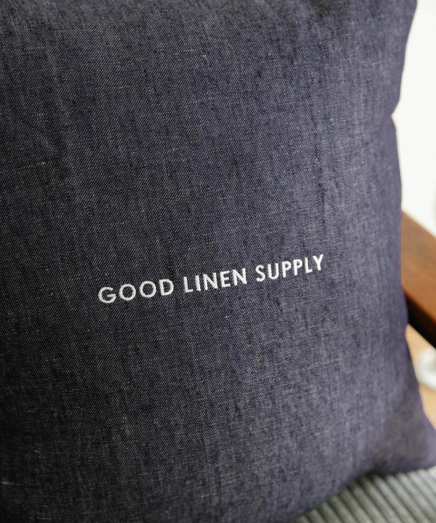 GOOD LINEN SUPPLY　CUSHION COVER TWILL NAVY -
