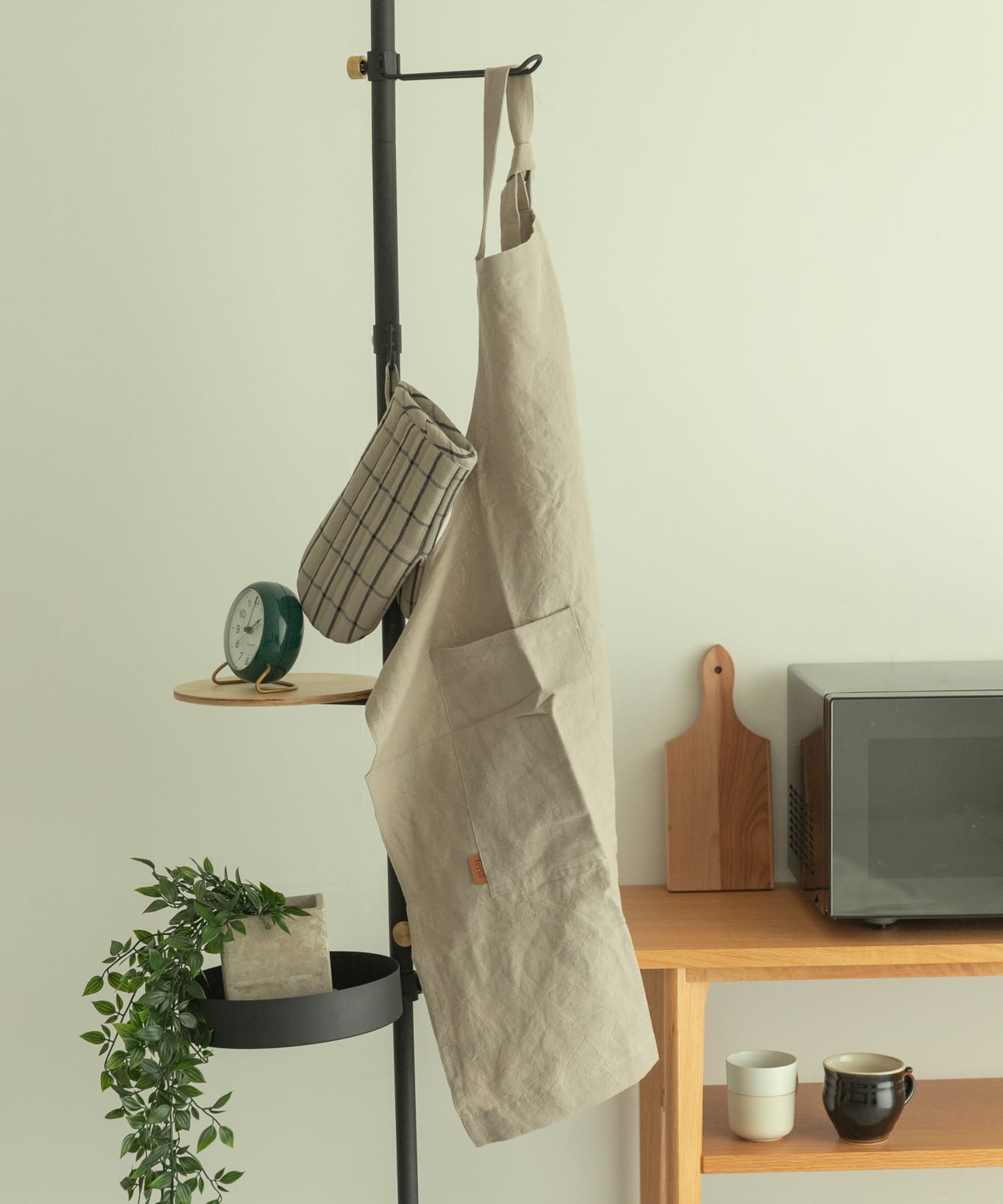 ferm living　HALE YARN-DYED APRON SAND -