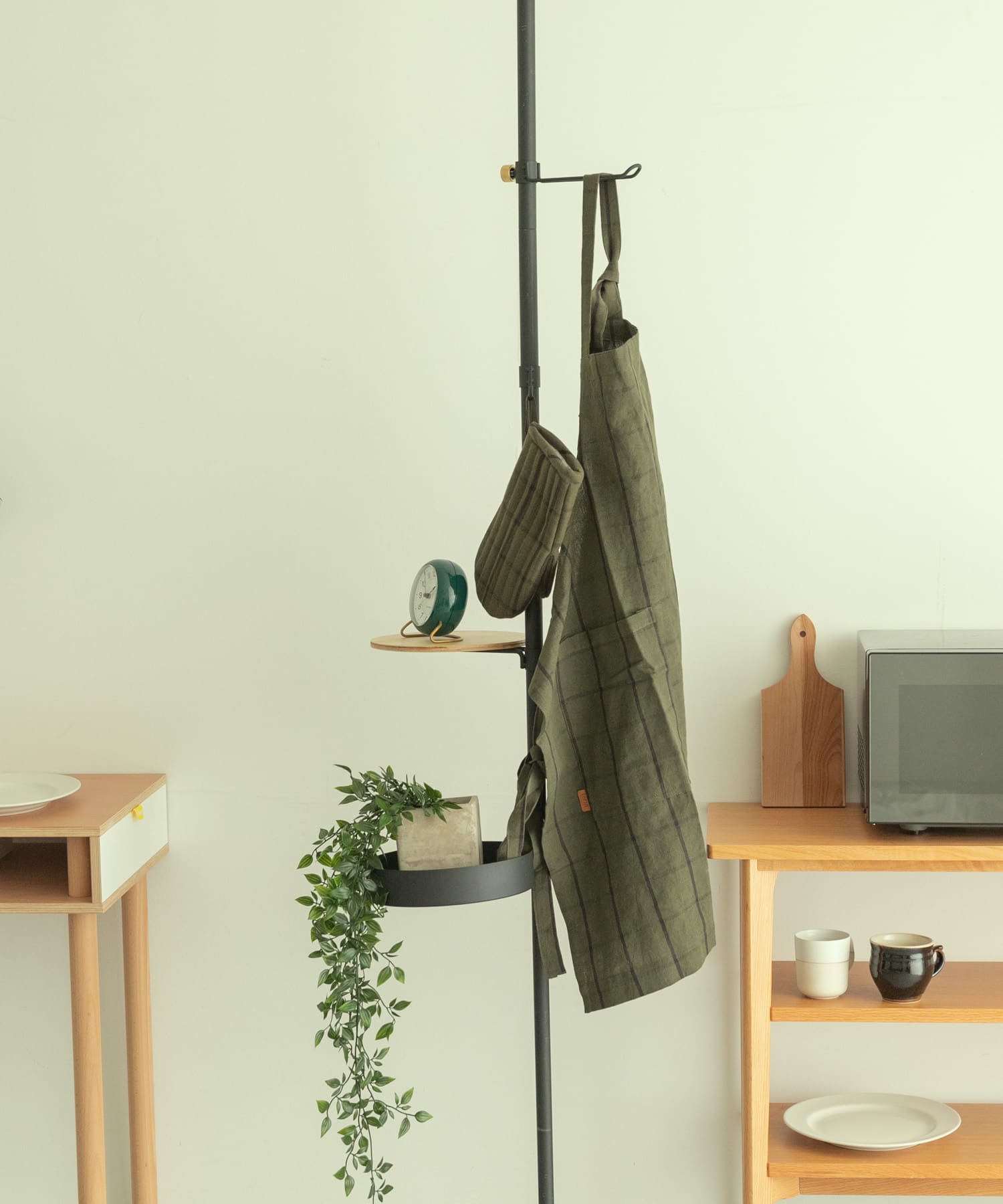 ferm living　HALE YARN-DYED APRON GREEN BLK -