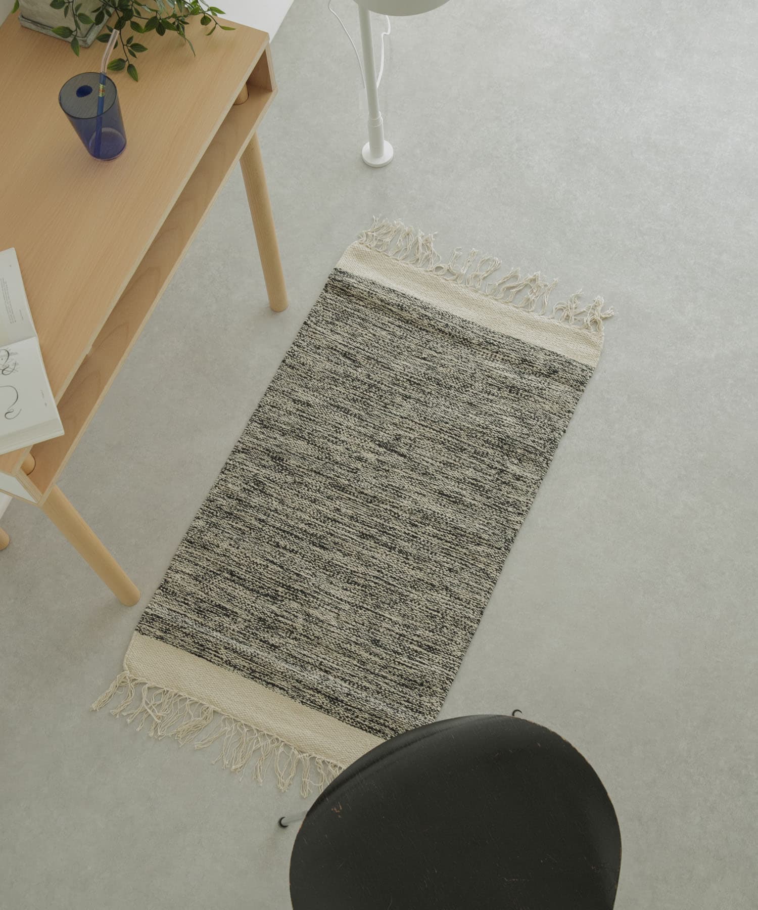 ferm living　MELANGE RUG BLACK -