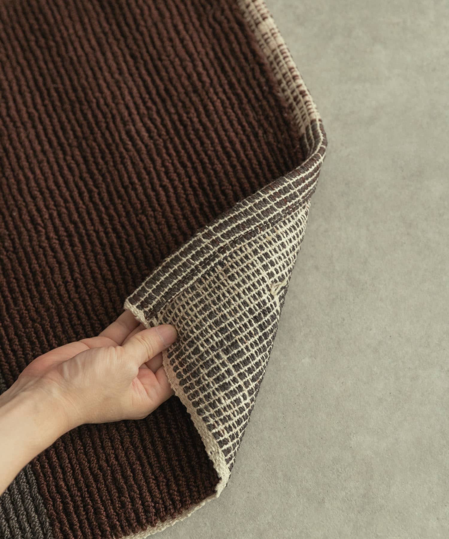ferm living　PILE BATHROOM MAT BROWN -