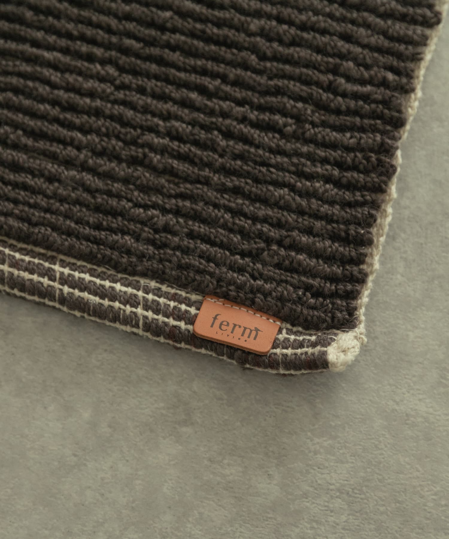 ferm living　PILE BATHROOM MAT BROWN -