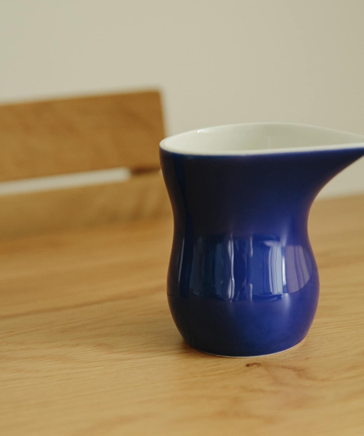 KAHLER　ジャグ280ml Φ8xW11.5xH11cm コバルトブルー -