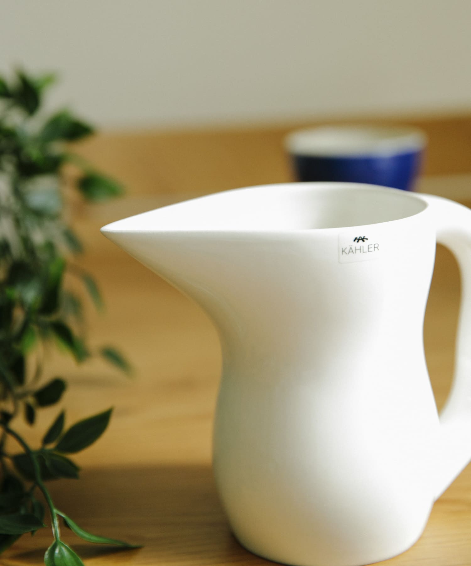 KAHLER　ジャグ420ml Φ9xW17xH13cm ホワイト -