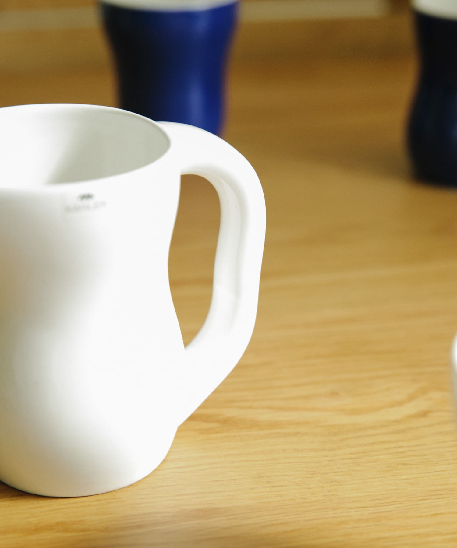 KAHLER　ジャグ420ml Φ9xW17xH13cm ホワイト -