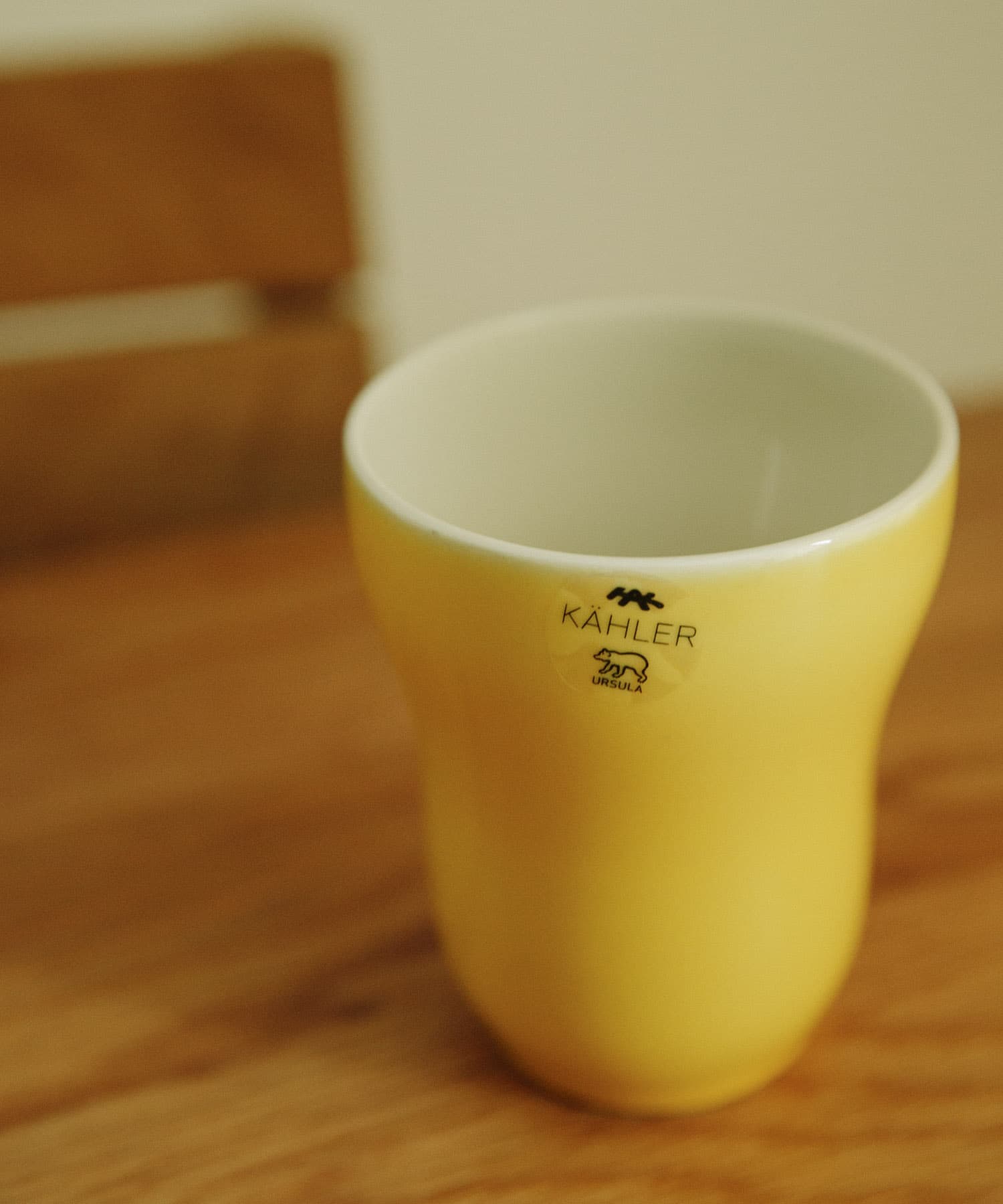 KAHLER　マグ300ml Φ11xH10.5cm イエロー -