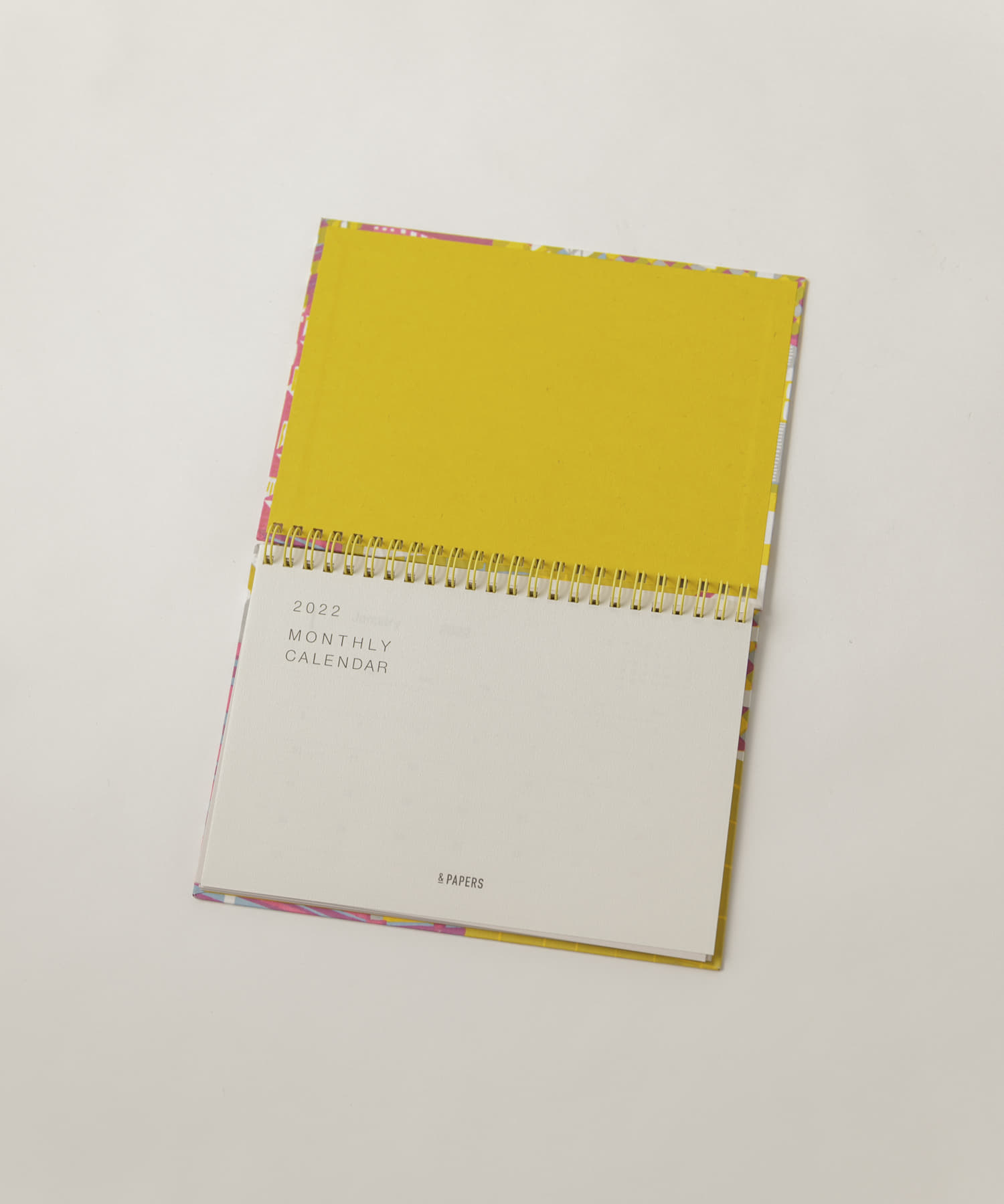&PAPERS　別注2022カレンダー apartment -