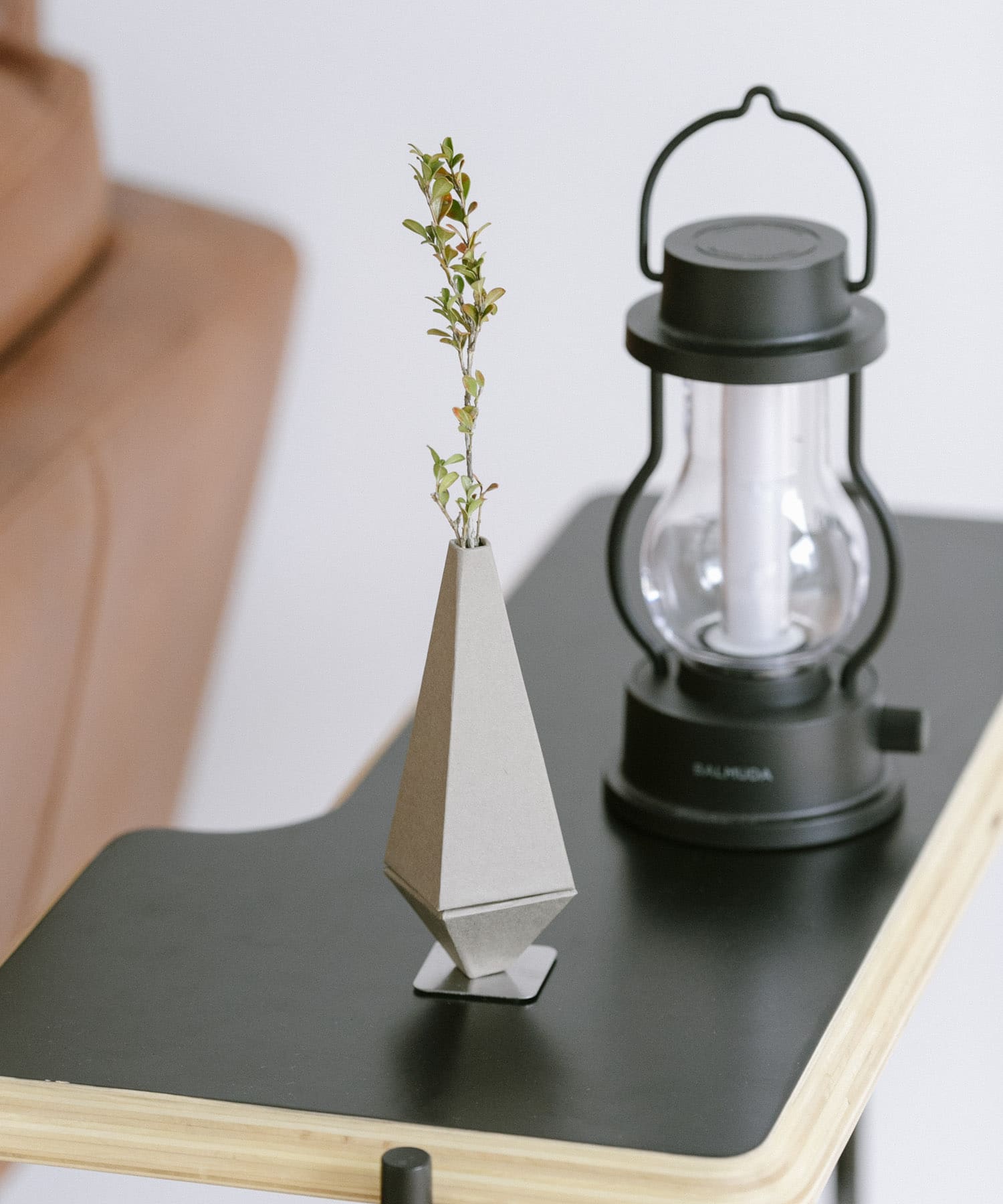 &PAPERS　FANFARE 紙製フラワーベース