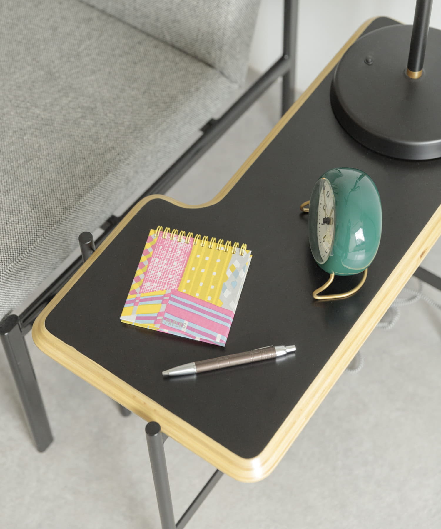 &PAPERS　別注MEMO BOOK apartment -