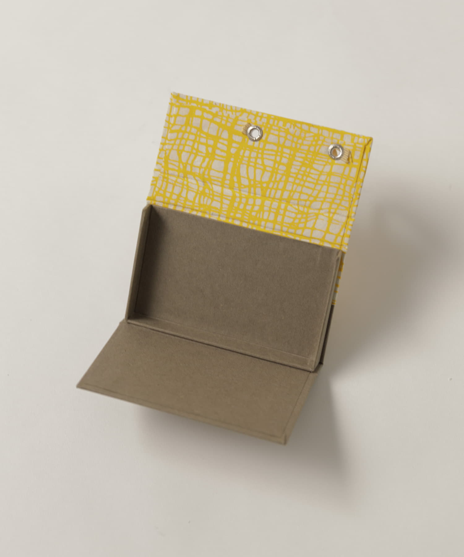 &PAPERS　別注TRI CARD CASE gridyellow -