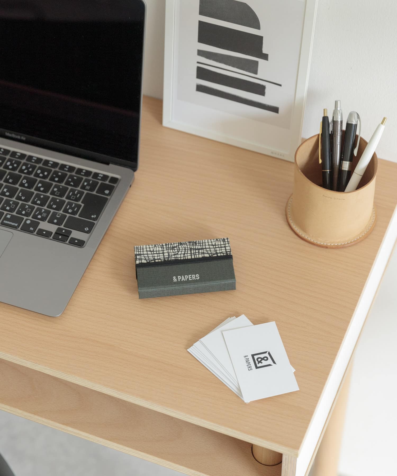 &PAPERS　別注TRI CARD CASE grid black -
