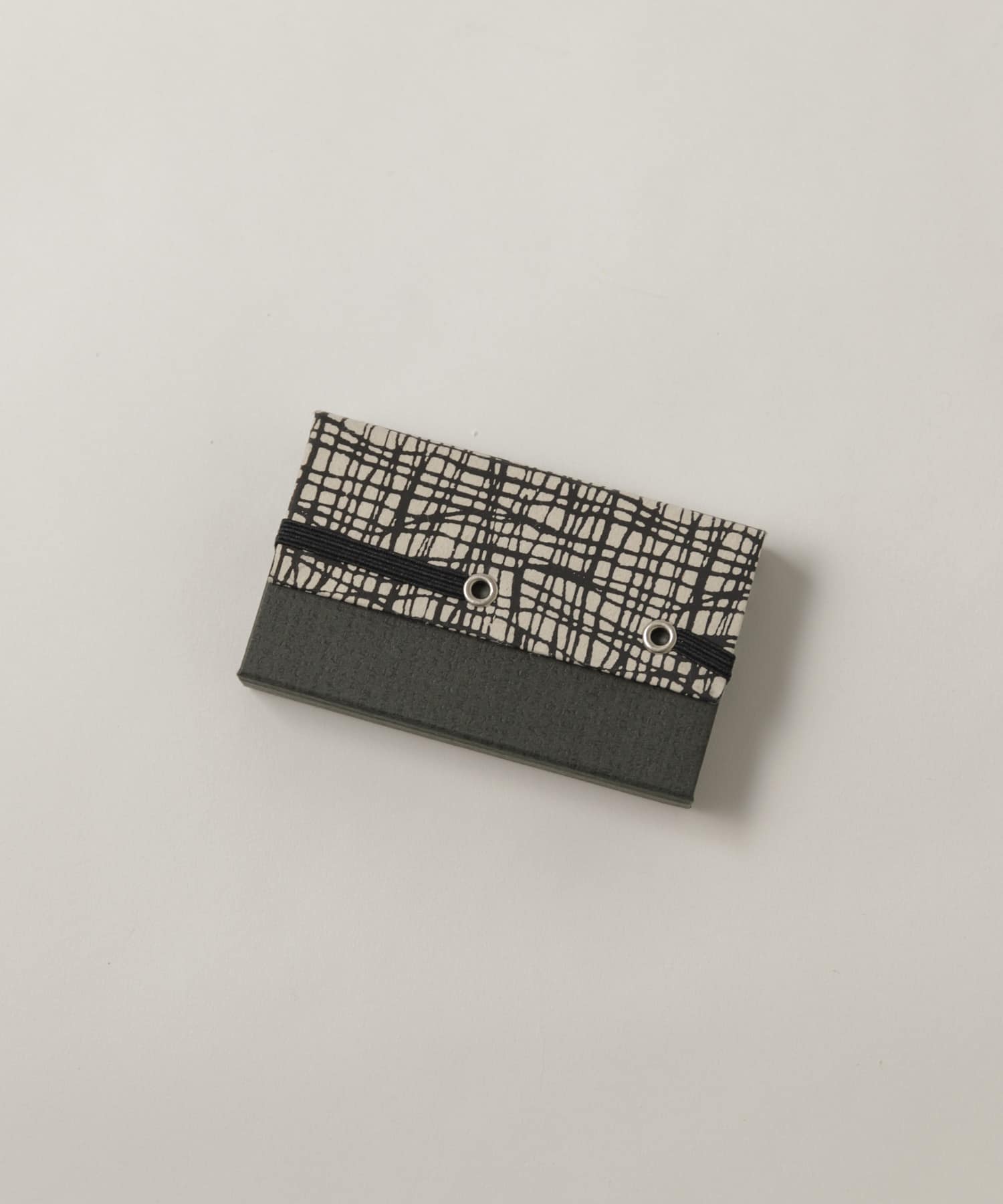 &PAPERS　別注TRI CARD CASE grid black -