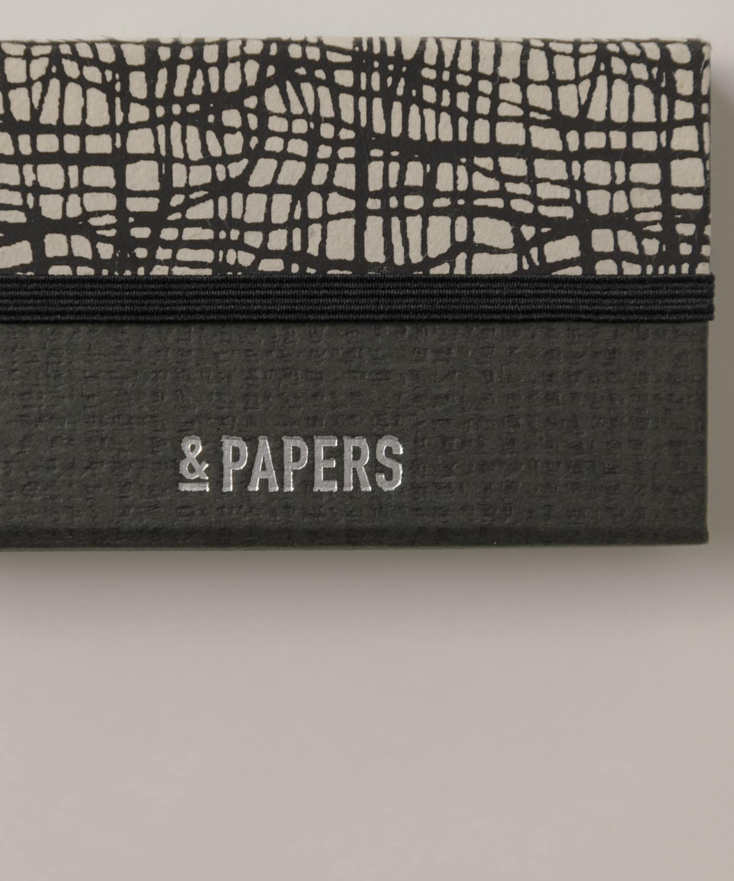 &PAPERS　別注TRI CARD CASE grid black -