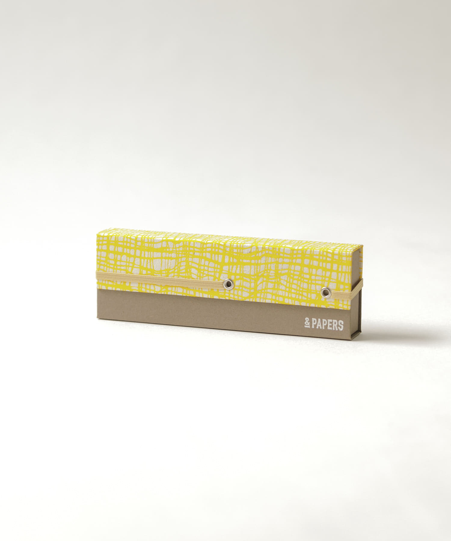 &PAPERS　別注TRI PEN CASE gridyellow -