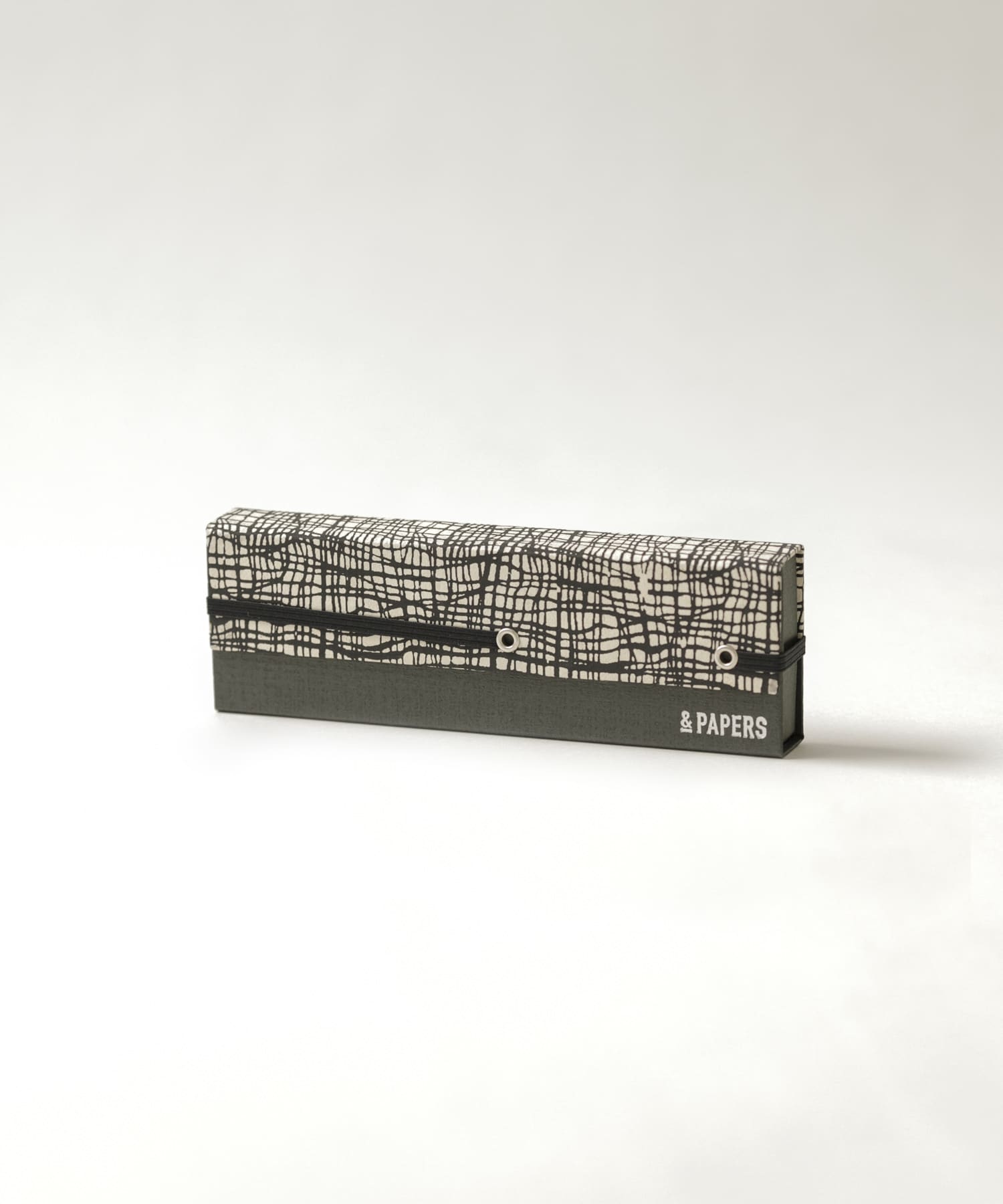 grid black