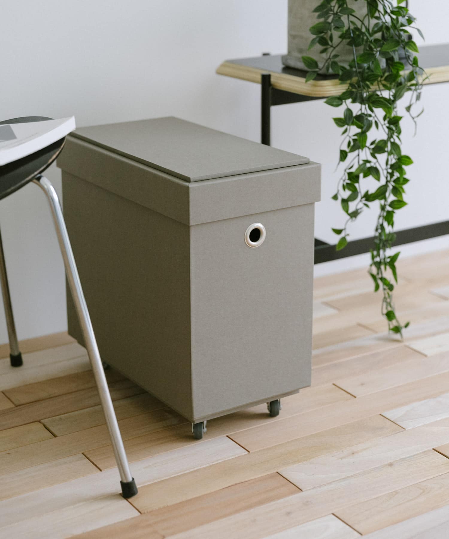 &PAPERS　別注TROLLEY PLUS 収納ボックス TAUPE -