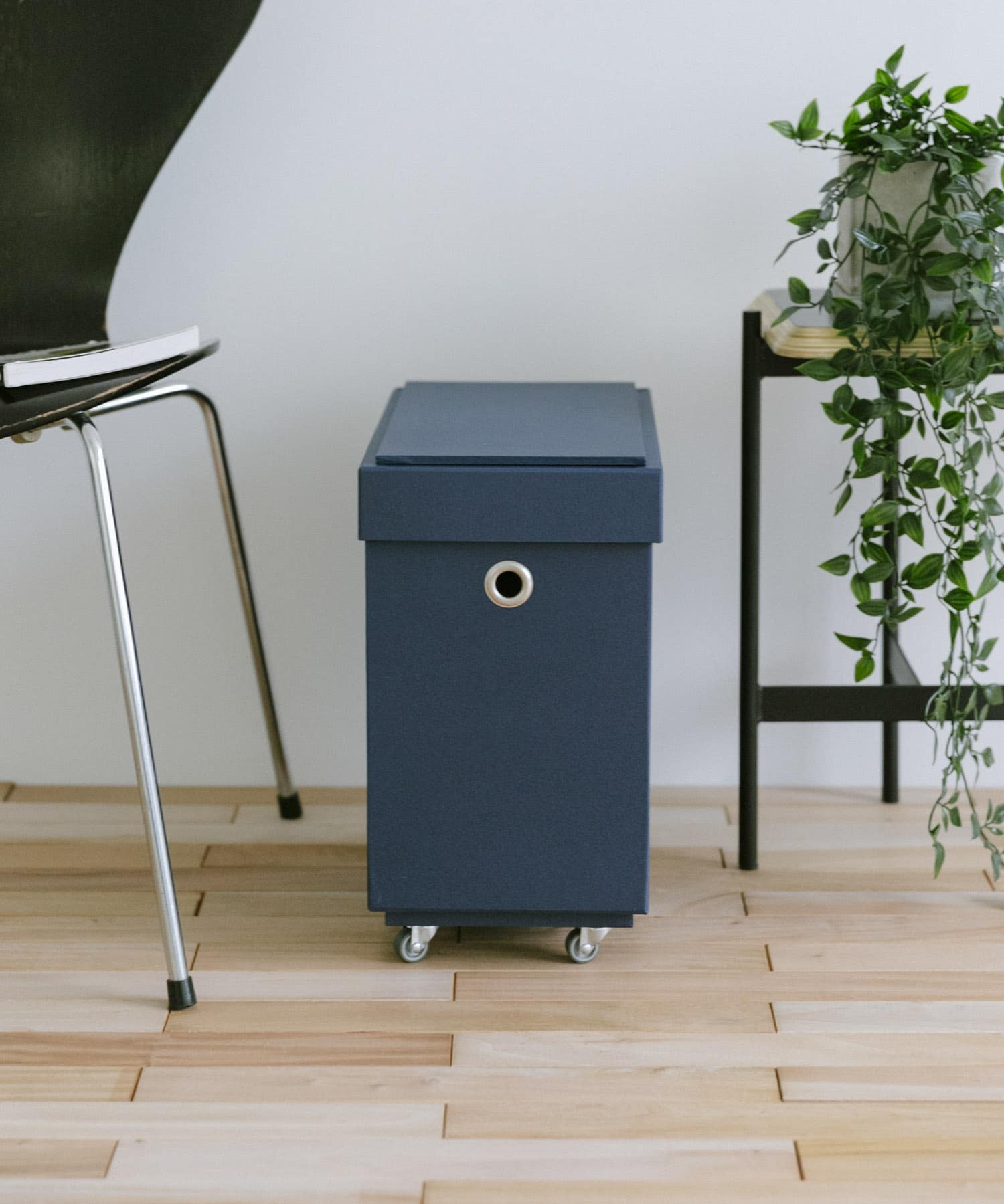 &PAPERS　別注TROLLEY PLUS 収納ボックス NAVY -