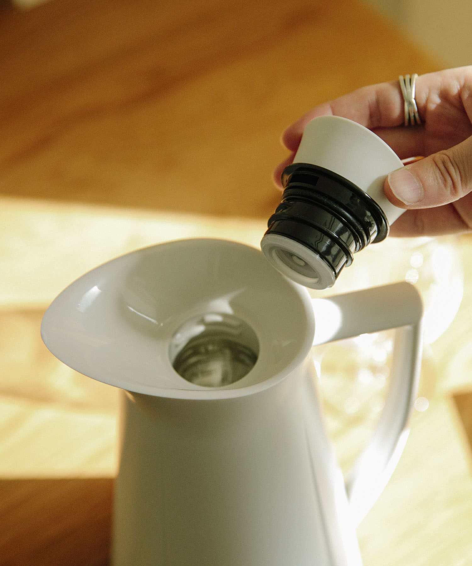 ROSENDAHL COPENHAGEN　サーモジャグ 1L ホワイト -